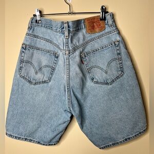 Men’s Vintage Levi 505 Shorts. 34 Waist. 100% Cotton. Y2K Made in Mexico